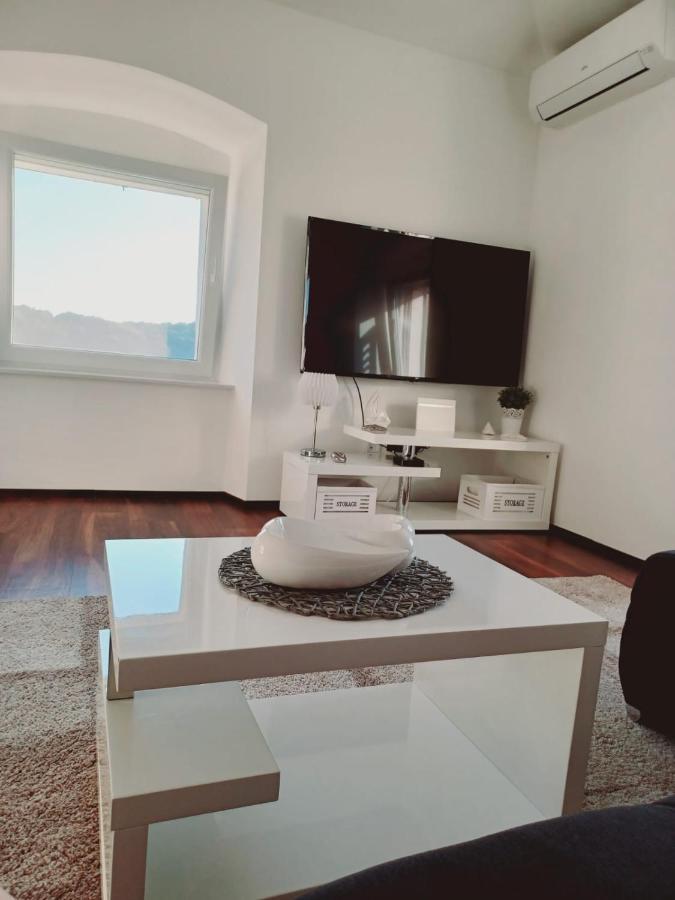 Niko 1 Apartment Mali Losinj Ngoại thất bức ảnh