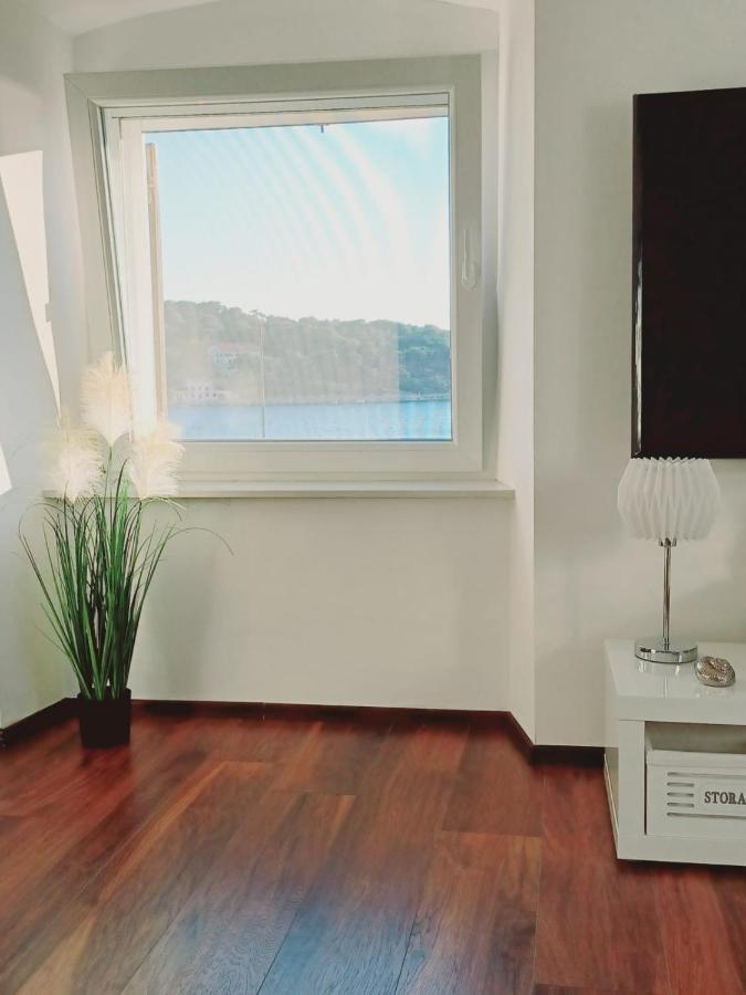 Niko 1 Apartment Mali Losinj Ngoại thất bức ảnh