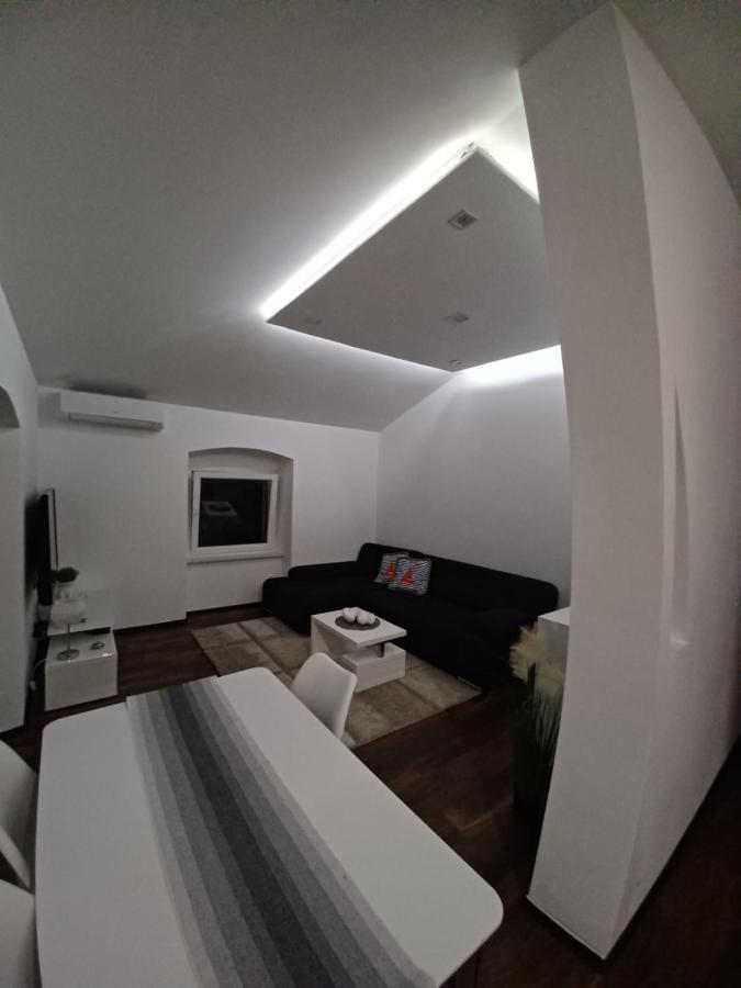 Niko 1 Apartment Mali Losinj Ngoại thất bức ảnh